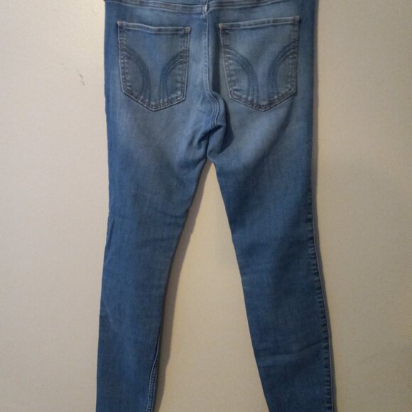 Hollister Distressed Jeans Size 5R 27w 28L - Picture 4 of 4